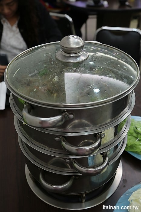 海鮮塔,海鮮火鍋,海鮮蒸氣火鍋,台東美食