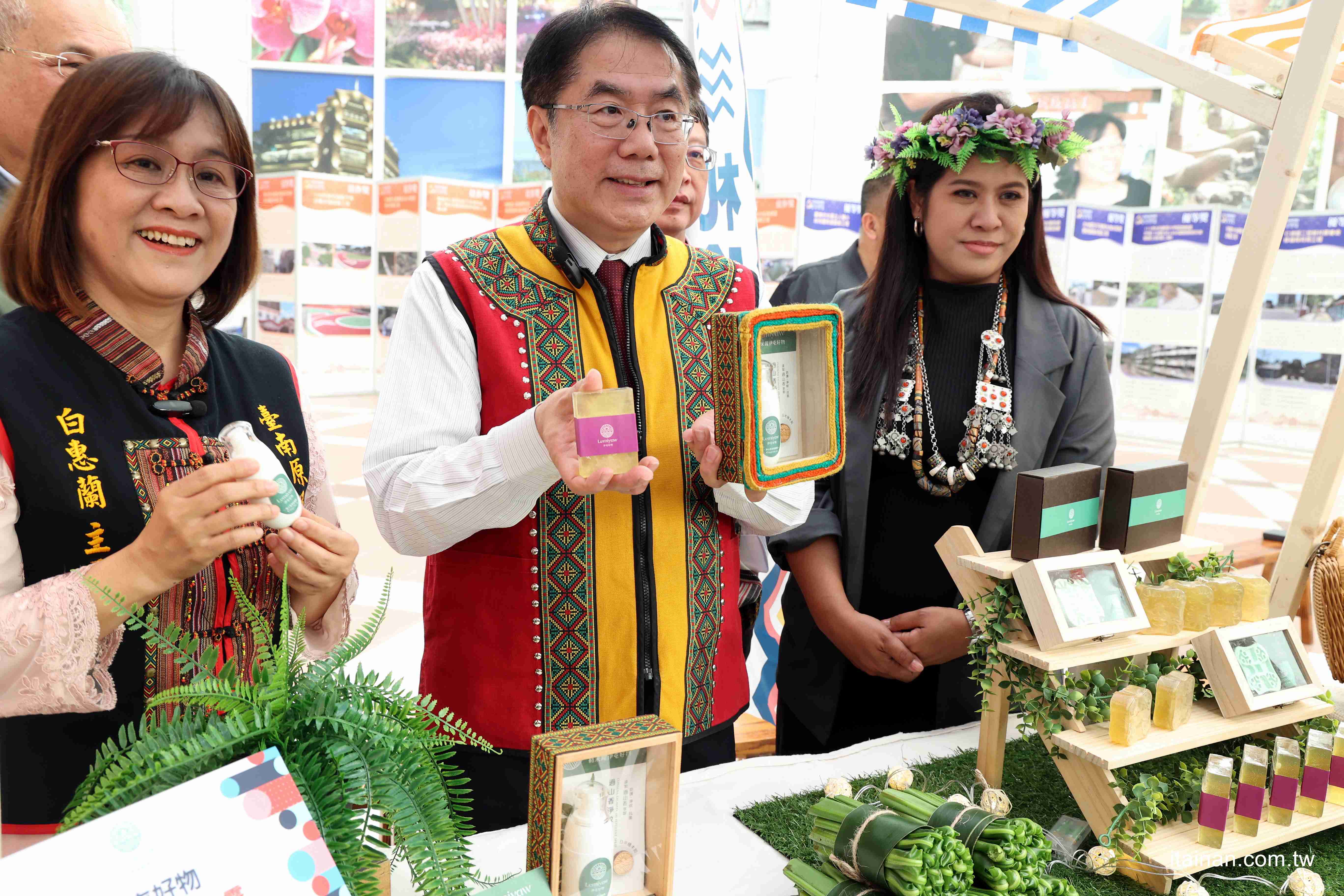 都會區飄濃濃原民特色「Tabe札哈木樂原」13家品牌新品搶先看!集結美食、文創、美妝的原民特色品牌讓據點更熱鬧! 都會區飄濃濃原民特色「Tabe札哈木樂原」13家品牌新品搶先看!集結美食、文創、美妝的原民特色品牌讓據點更熱鬧!