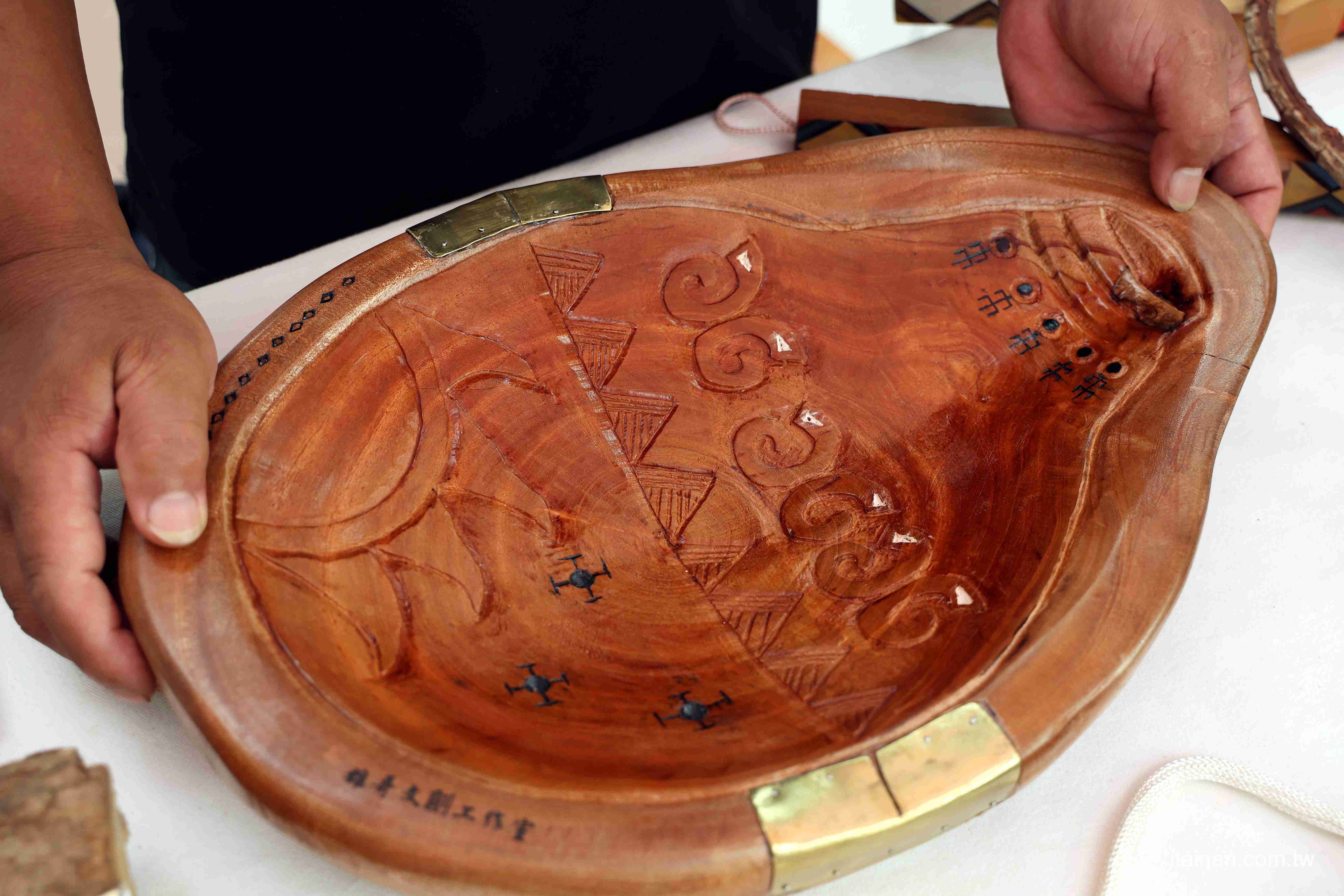 都會區飄濃濃原民特色「Tabe札哈木樂原」13家品牌新品搶先看!集結美食、文創、美妝的原民特色品牌讓據點更熱鬧! 都會區飄濃濃原民特色「Tabe札哈木樂原」13家品牌新品搶先看!集結美食、文創、美妝的原民特色品牌讓據點更熱鬧!