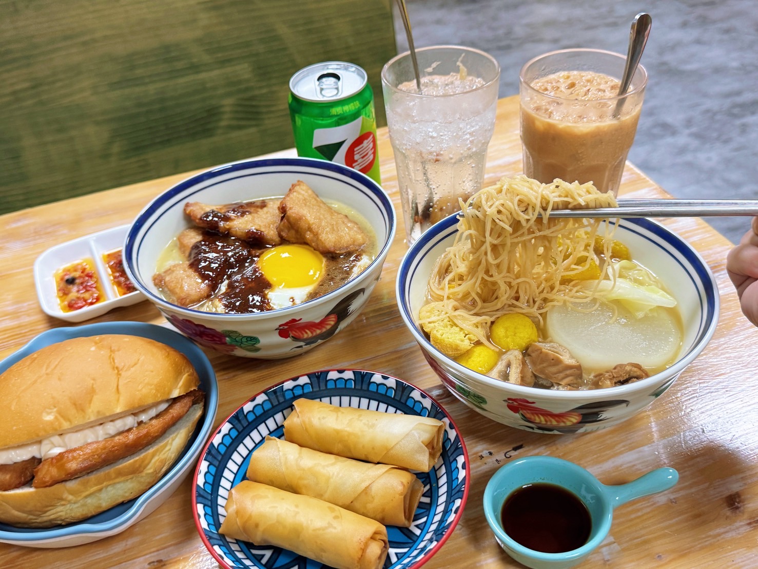 【台南食記】港式靈魂注入台南日常，車仔麵與絲襪奶茶讓人一秒回香港！香港人開的「港味 Classic Taste」