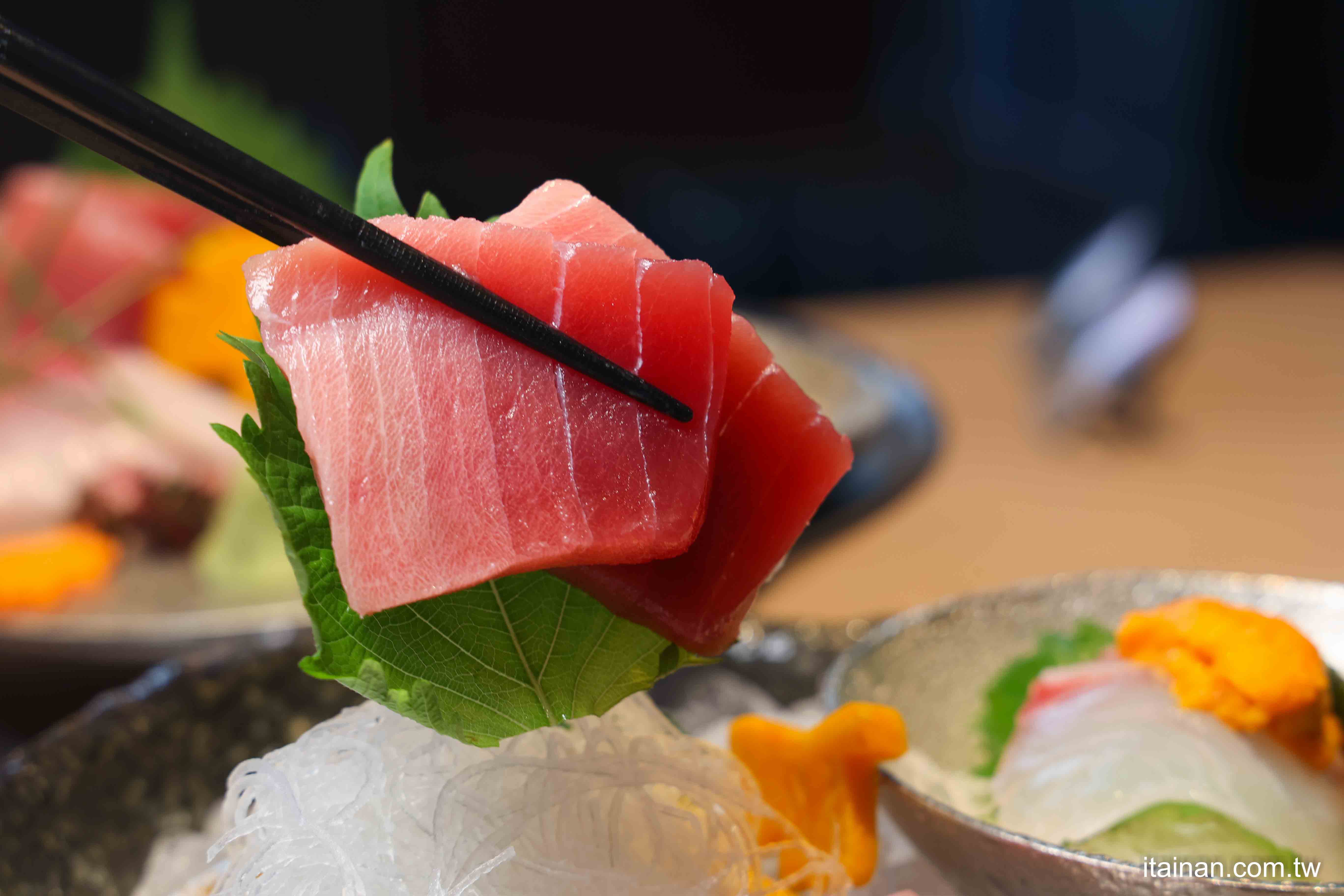 【期間限定】百年工藝遇見頂級日料｜高雄日航酒店X能作NOUSAKU攜手推出「御錫之禮」住房專案，一泊二食加贈純錫小禮物