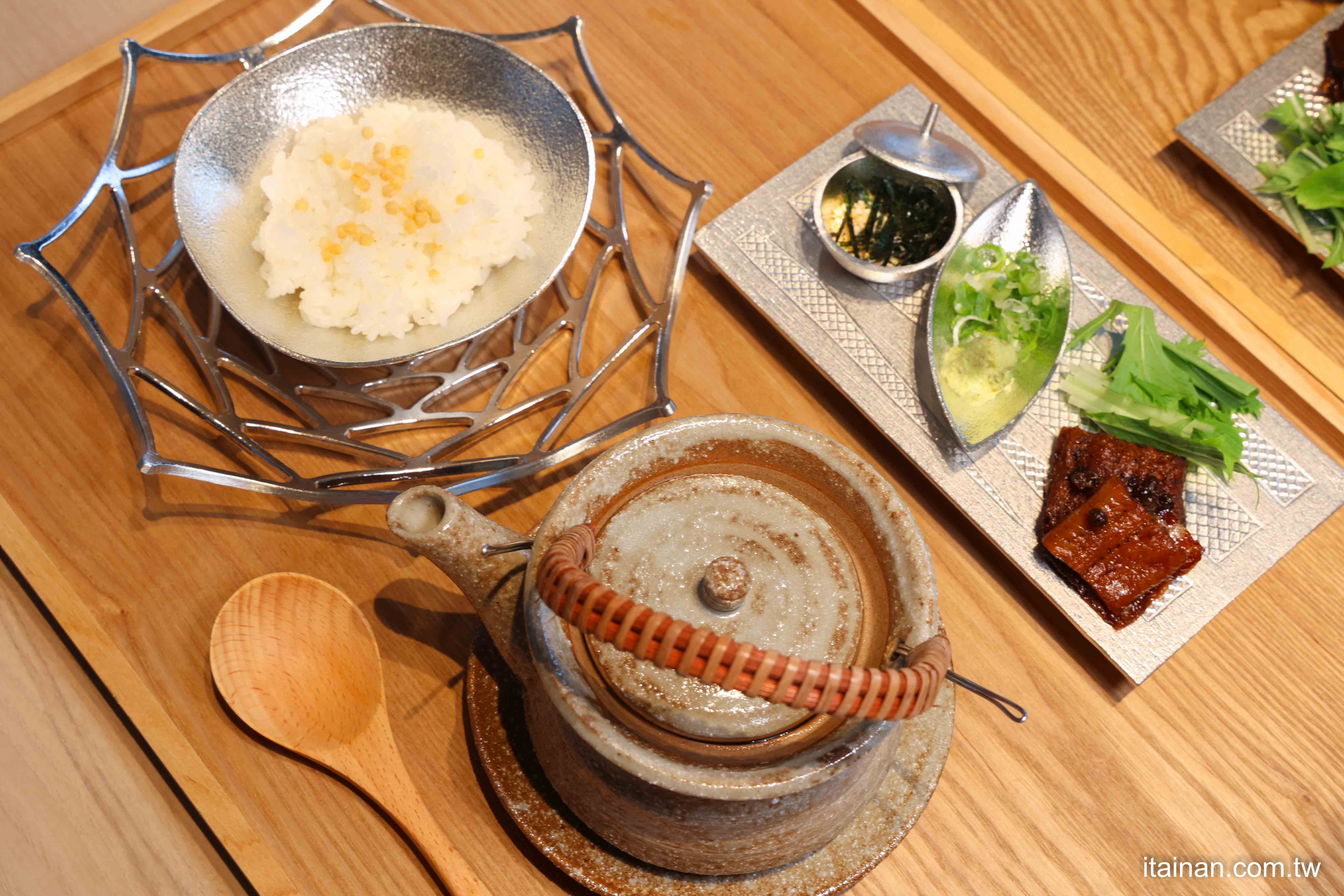 【期間限定】百年工藝遇見頂級日料｜高雄日航酒店X能作NOUSAKU攜手推出「御錫之禮」住房專案，一泊二食加贈純錫小禮物