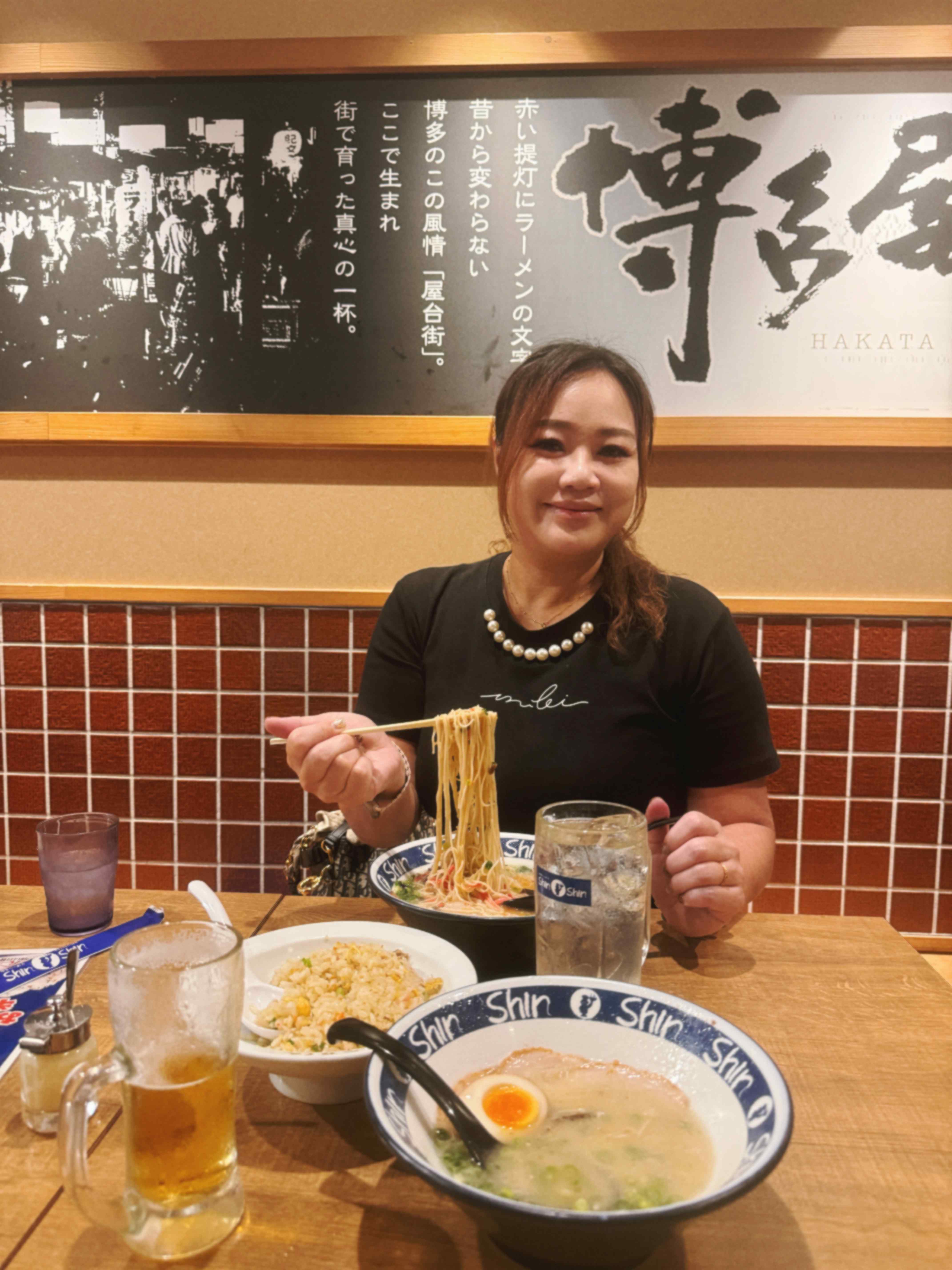 【福岡美食】福岡天神必吃~屋台起家的博多人氣名店，濃郁卻清爽的純情湯頭「ShinShin 拉麵 PARCO 分店」