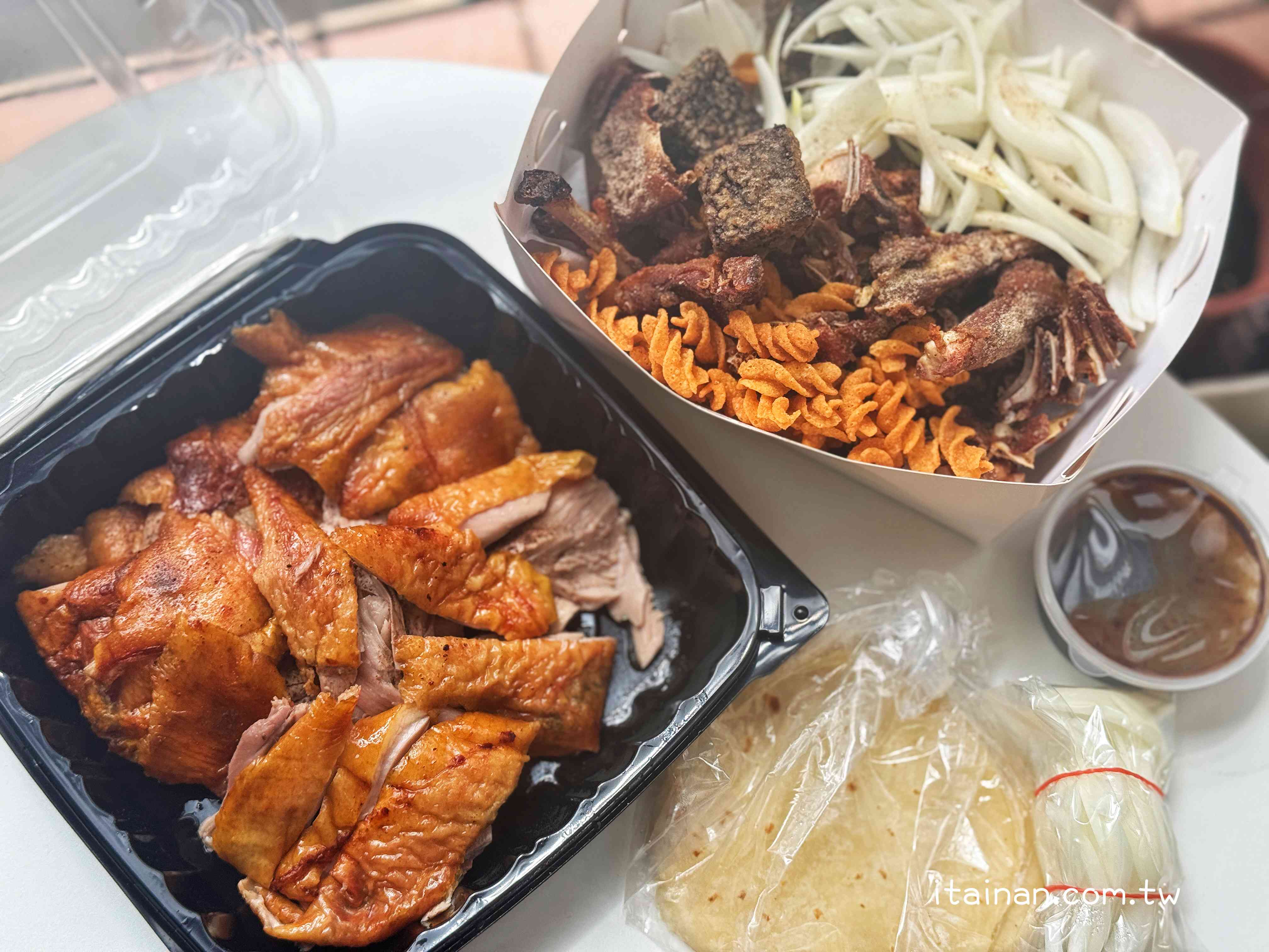 巷子內的隱藏版神奇烤鴨~一鴨三吃超滿足!還能加豆皮、米血一起炒,鹽酥鴨竟然加了可樂果!台南永康「好滋味烤鴨」 巷子內的隱藏版神奇烤鴨~一鴨三吃超滿足!還能加豆皮、米血一起炒,鹽酥鴨竟然加了可樂果!台南永康「好滋味烤鴨」