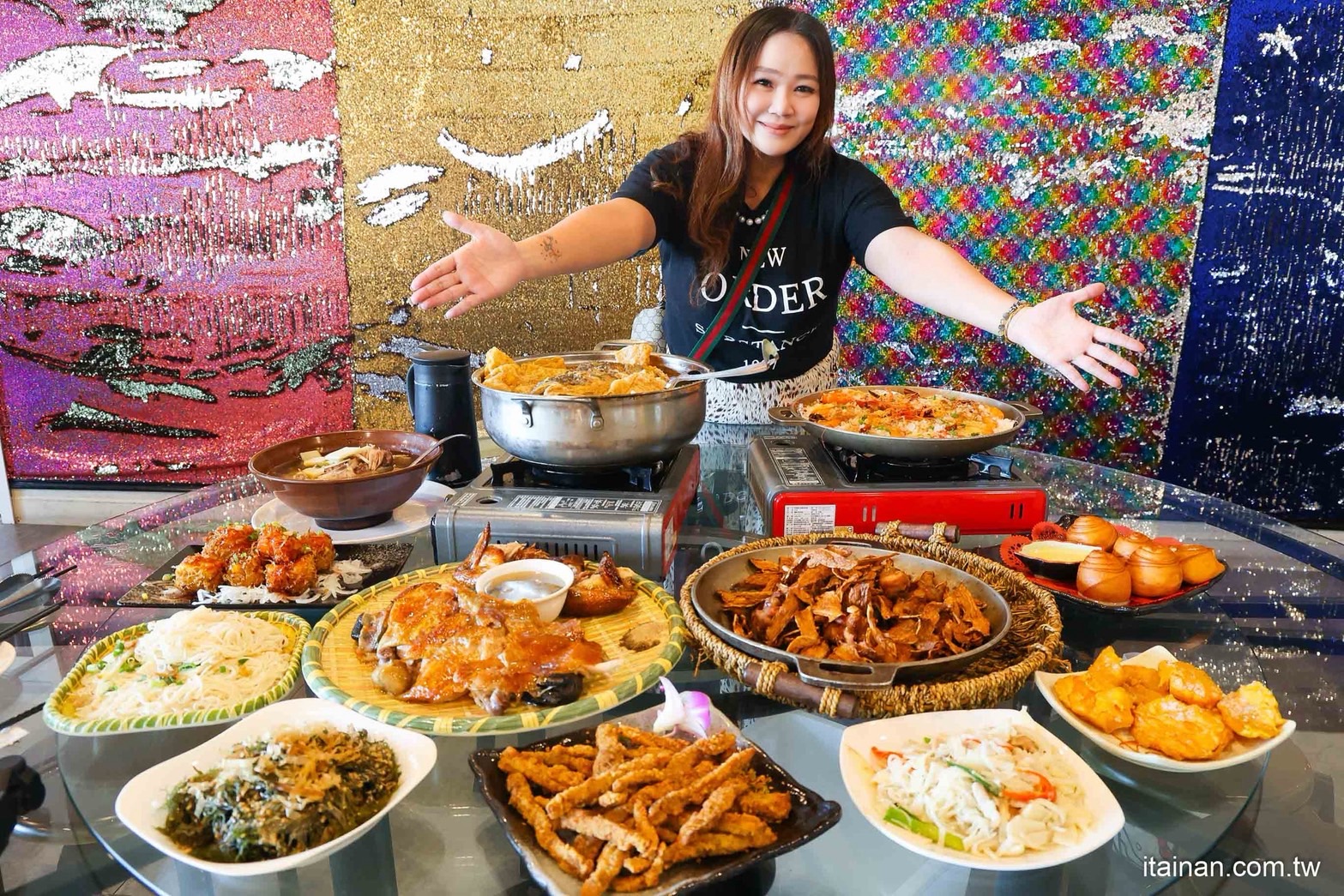 嘉義必吃人氣甕烤雞~生意好到遊覽車都包車來吃!爆汁甕烤雞、砂鍋魚頭、茶油煎雞通通不能錯過!「蔡大頭甕烤雞」嘉義美食 嘉義必吃人氣甕烤雞~生意好到遊覽車都包車來吃!爆汁甕烤雞、砂鍋魚頭、茶油煎雞通通不能錯過!「蔡大頭甕烤雞」嘉義美食