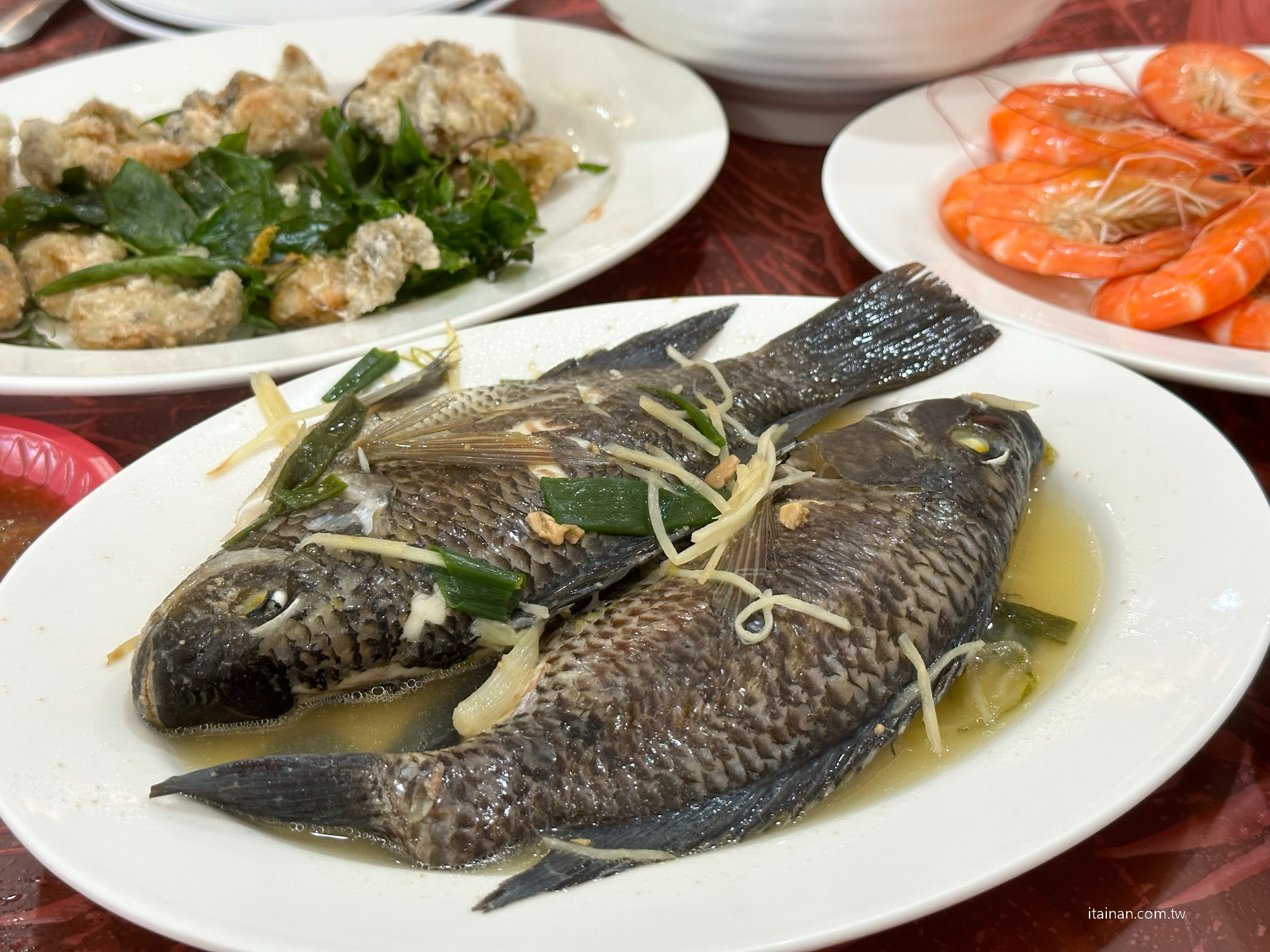 【台南安南區美食】吃處女蟳、紅蟳一定會想到這家!台南人的私房海味桌菜「土城海產店」 【台南安南區美食】吃處女蟳、紅蟳一定會想到這家!台南人的私房海味桌菜「土城海產店」