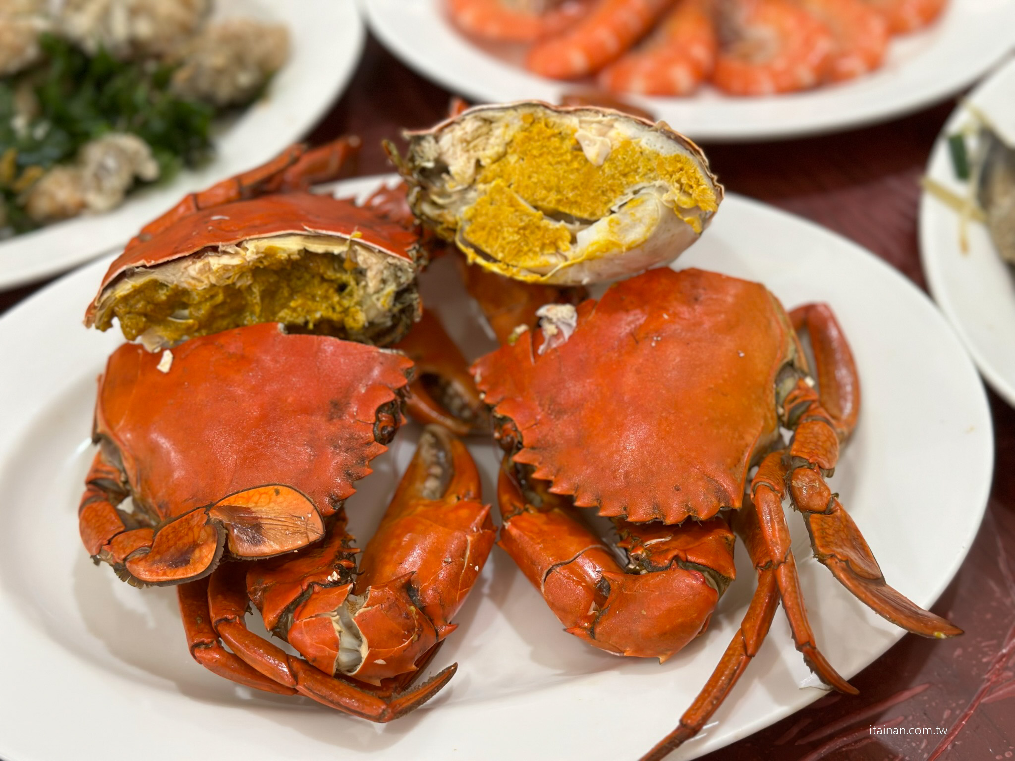【台南安南區美食】吃處女蟳、紅蟳一定會想到這家!台南人的私房海味桌菜「土城海產店」 【台南安南區美食】吃處女蟳、紅蟳一定會想到這家!台南人的私房海味桌菜「土城海產店」