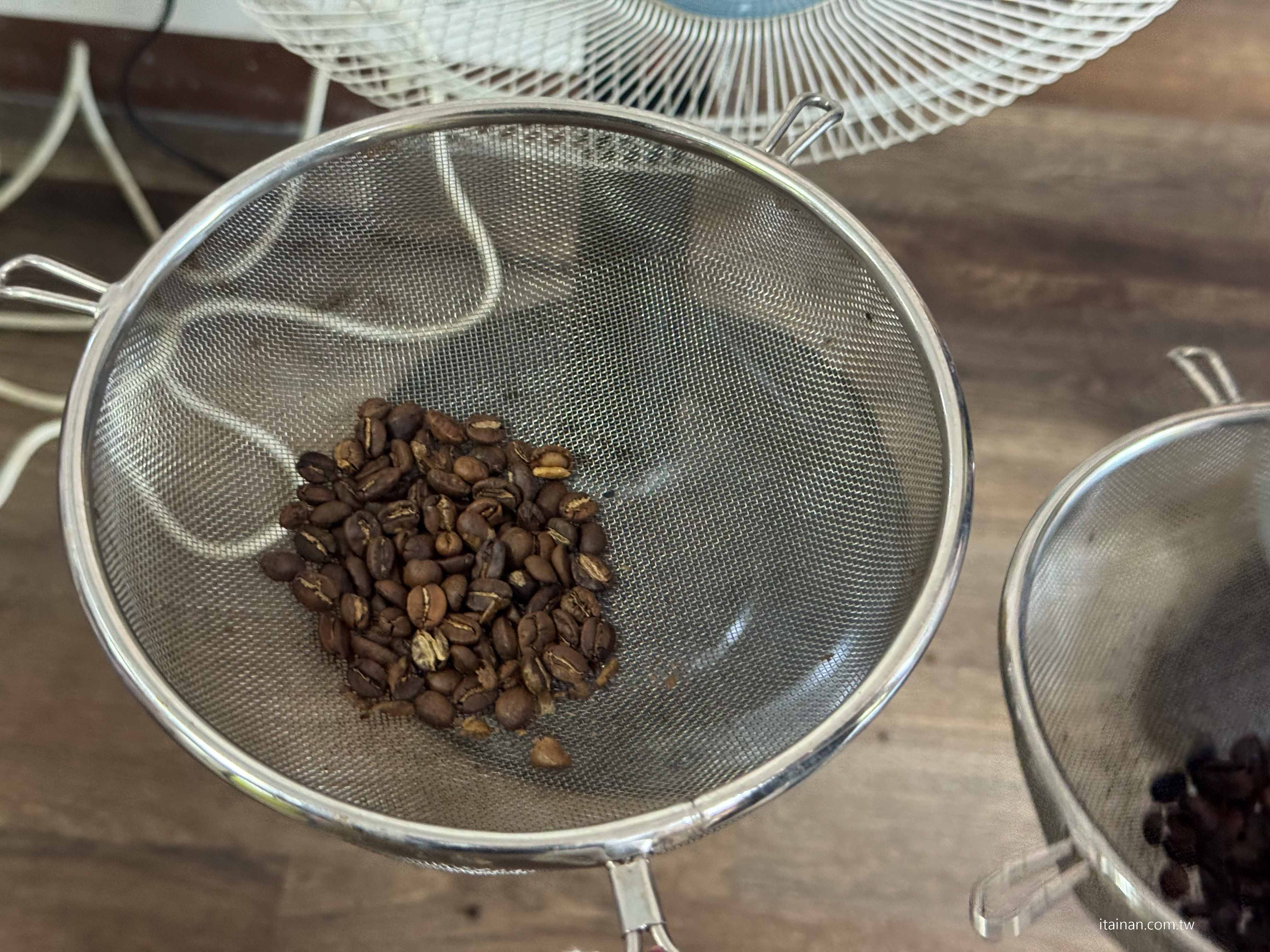 【屏東兩日遊】一路開進山林與咖啡香~屏東大武山 、 部落文化 、食農體驗的慢旅行｜屏東咖啡園區、璞玉翡珂、大武山山林教育服務中心、屏東原百貨、二峰圳、台灣金石咖啡休閒農場、屏東可可巧克力園區