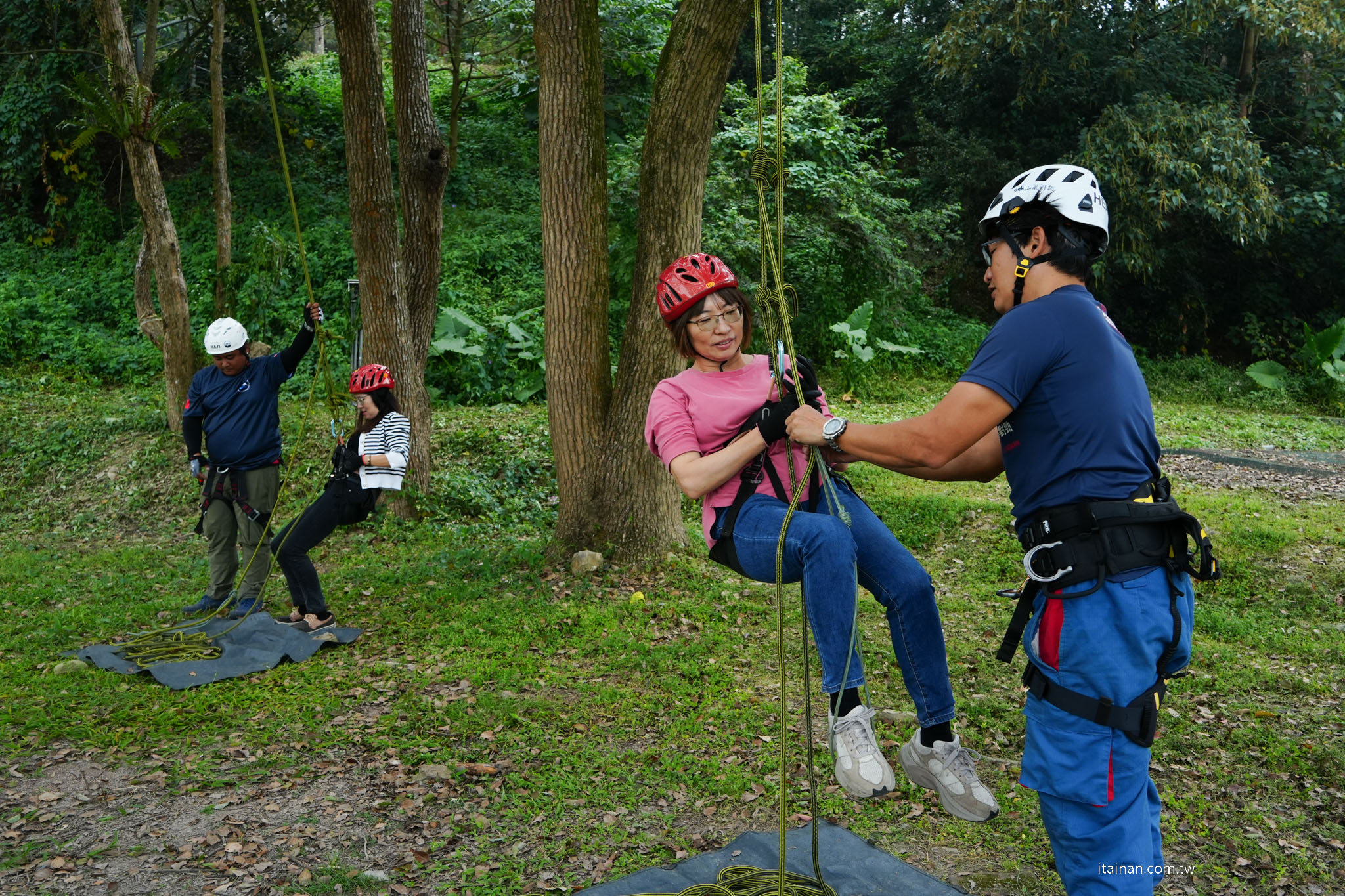 【屏東兩日遊】一路開進山林與咖啡香~屏東大武山 、 部落文化 、食農體驗的慢旅行｜屏東咖啡園區、璞玉翡珂、大武山山林教育服務中心、屏東原百貨、二峰圳、台灣金石咖啡休閒農場、屏東可可巧克力園區