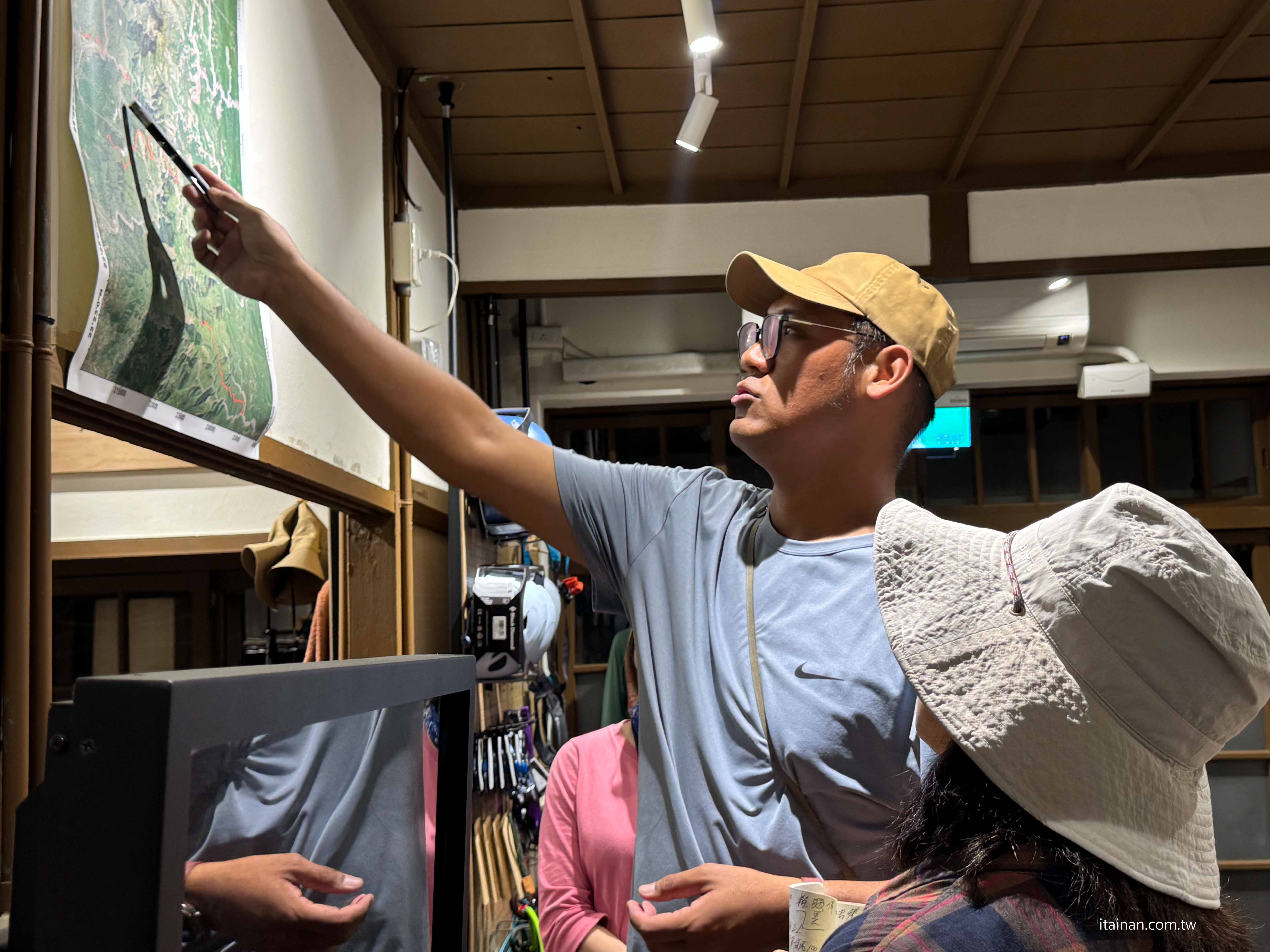 【屏東兩日遊】一路開進山林與咖啡香~屏東大武山 、 部落文化 、食農體驗的慢旅行｜屏東咖啡園區、璞玉翡珂、大武山山林教育服務中心、屏東原百貨、二峰圳、台灣金石咖啡休閒農場、屏東可可巧克力園區