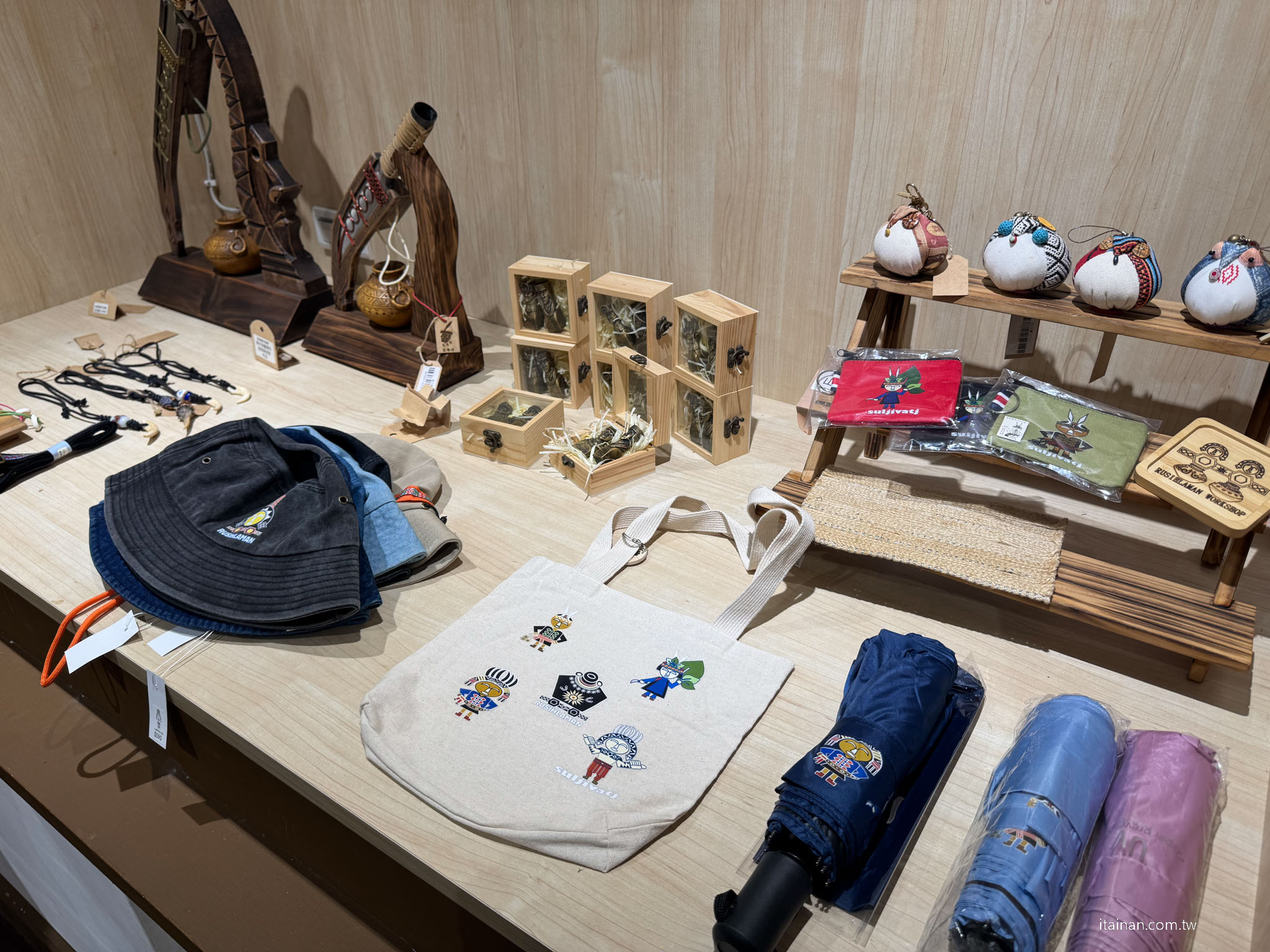 【屏東兩日遊】一路開進山林與咖啡香~屏東大武山 、 部落文化 、食農體驗的慢旅行｜屏東咖啡園區、璞玉翡珂、大武山山林教育服務中心、屏東原百貨、二峰圳、台灣金石咖啡休閒農場、屏東可可巧克力園區