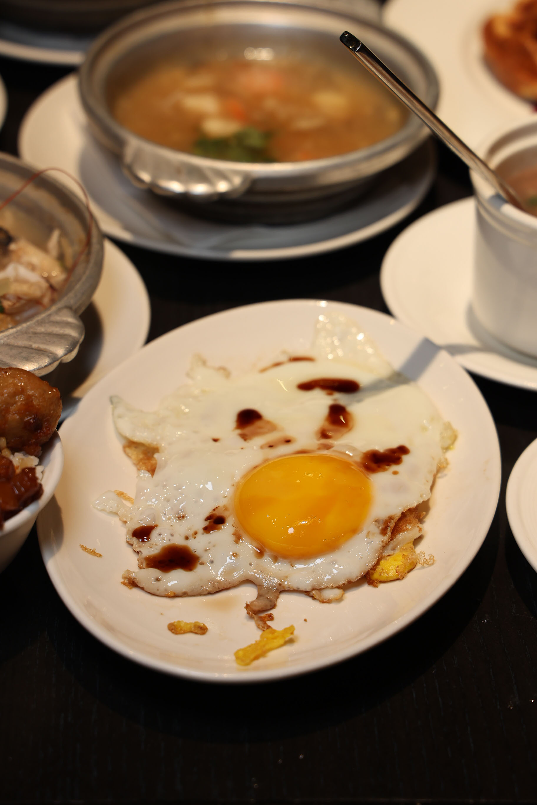 【台南吃到飽推薦】超澎湃~早餐就把台南味通通吃滿!不用排隊,現煮鹹粥、現涮牛肉湯、小卷米粉、浮水魚羹、海鮮羹、香腸熟肉、肉圓直接端上桌 !台南桂田酒店「阿力海百匯餐廳」自助式早餐 【台南吃到飽推薦】超澎湃~早餐就把台南味通通吃滿!不用排隊,現煮鹹粥、現涮牛肉湯、小卷米粉、浮水魚羹、海鮮羹、香腸熟肉、肉圓直接端上桌 !台南桂田酒店「阿力海百匯餐廳」自助式早餐