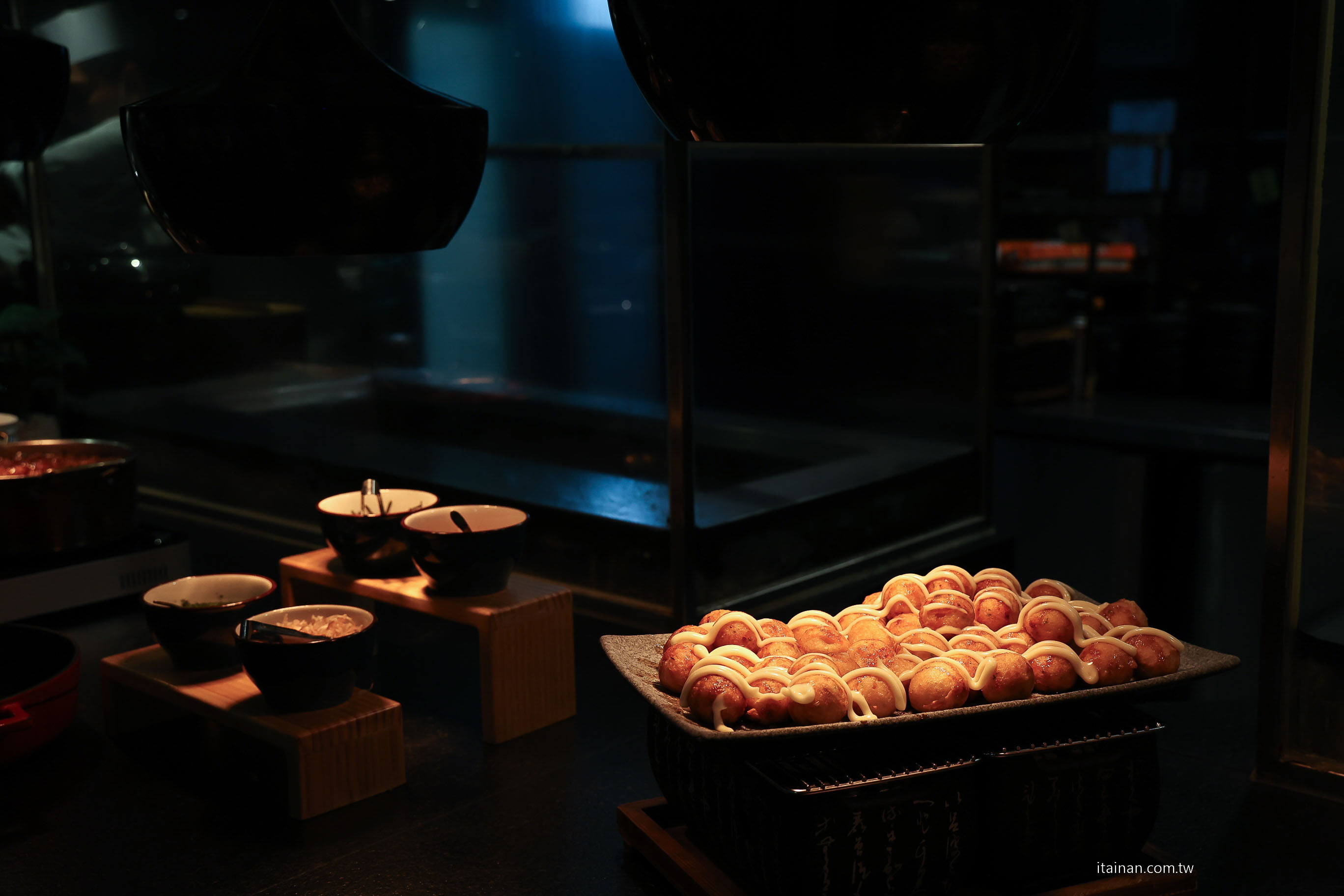 【台南吃到飽推薦】超澎湃~早餐就把台南味通通吃滿!不用排隊,現煮鹹粥、現涮牛肉湯、小卷米粉、浮水魚羹、海鮮羹、香腸熟肉、肉圓直接端上桌 !台南桂田酒店「阿力海百匯餐廳」自助式早餐 【台南吃到飽推薦】超澎湃~早餐就把台南味通通吃滿!不用排隊,現煮鹹粥、現涮牛肉湯、小卷米粉、浮水魚羹、海鮮羹、香腸熟肉、肉圓直接端上桌 !台南桂田酒店「阿力海百匯餐廳」自助式早餐