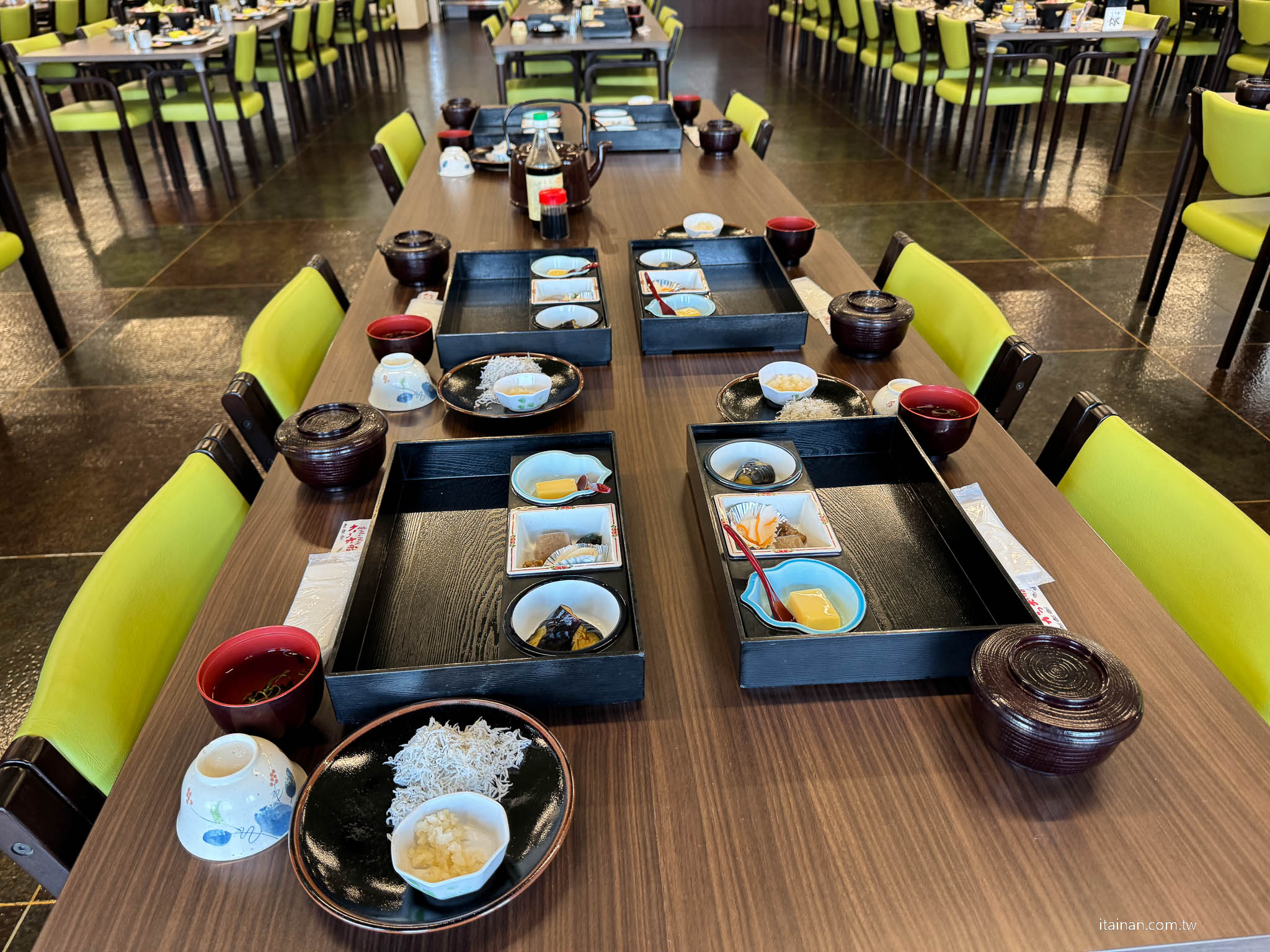 日本高知｜必吃鰹魚半敲燒，自己動手烤更有趣！體驗高知獨有的美食文化「かつお船 火蔵」鰹魚船