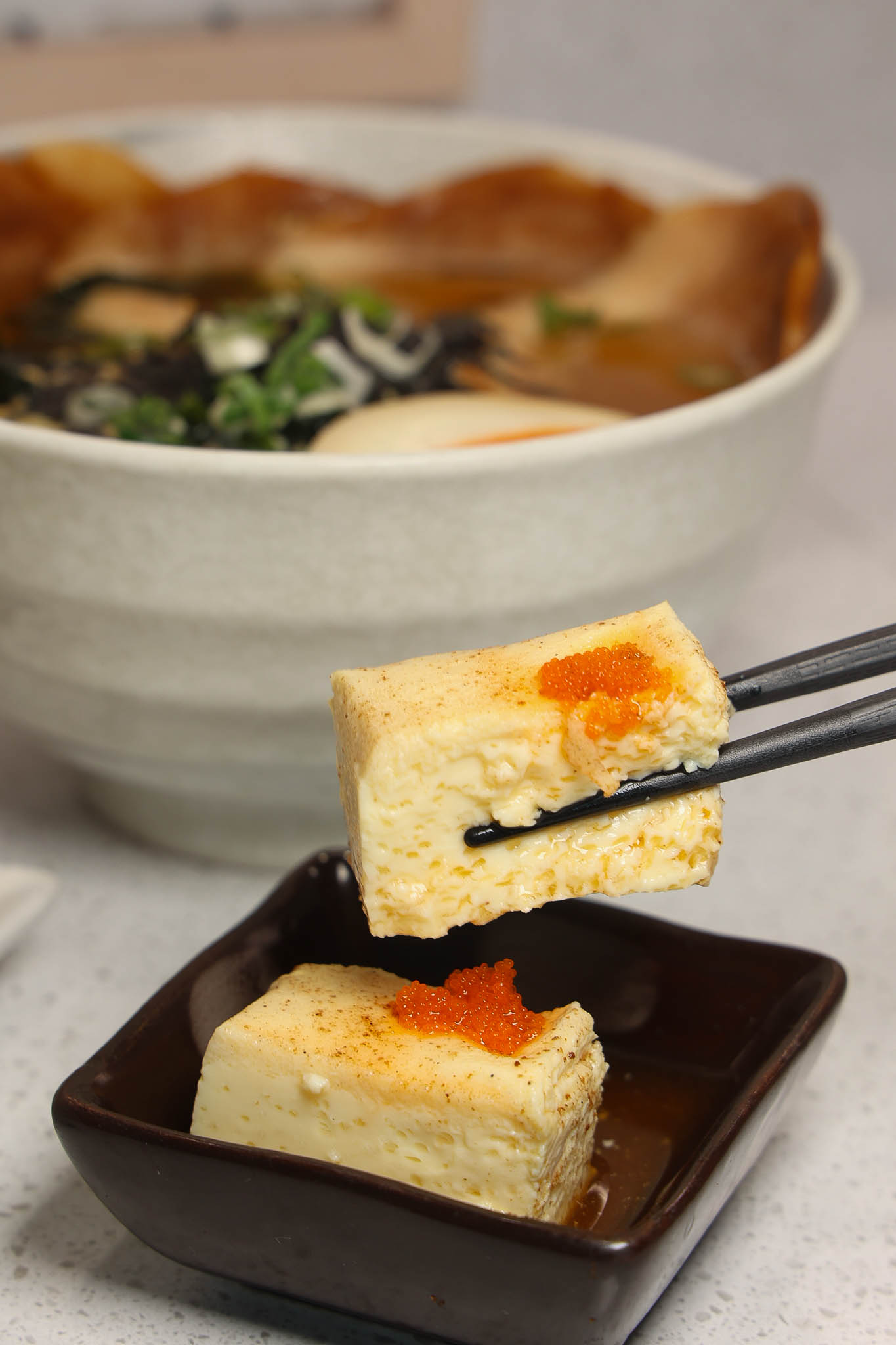 台南美食｜日系質感小食堂！「莁麦うまい食事所」！手工水餃、自製甜點必吃，爆餡鮮蝦水餃讓人驚艷!