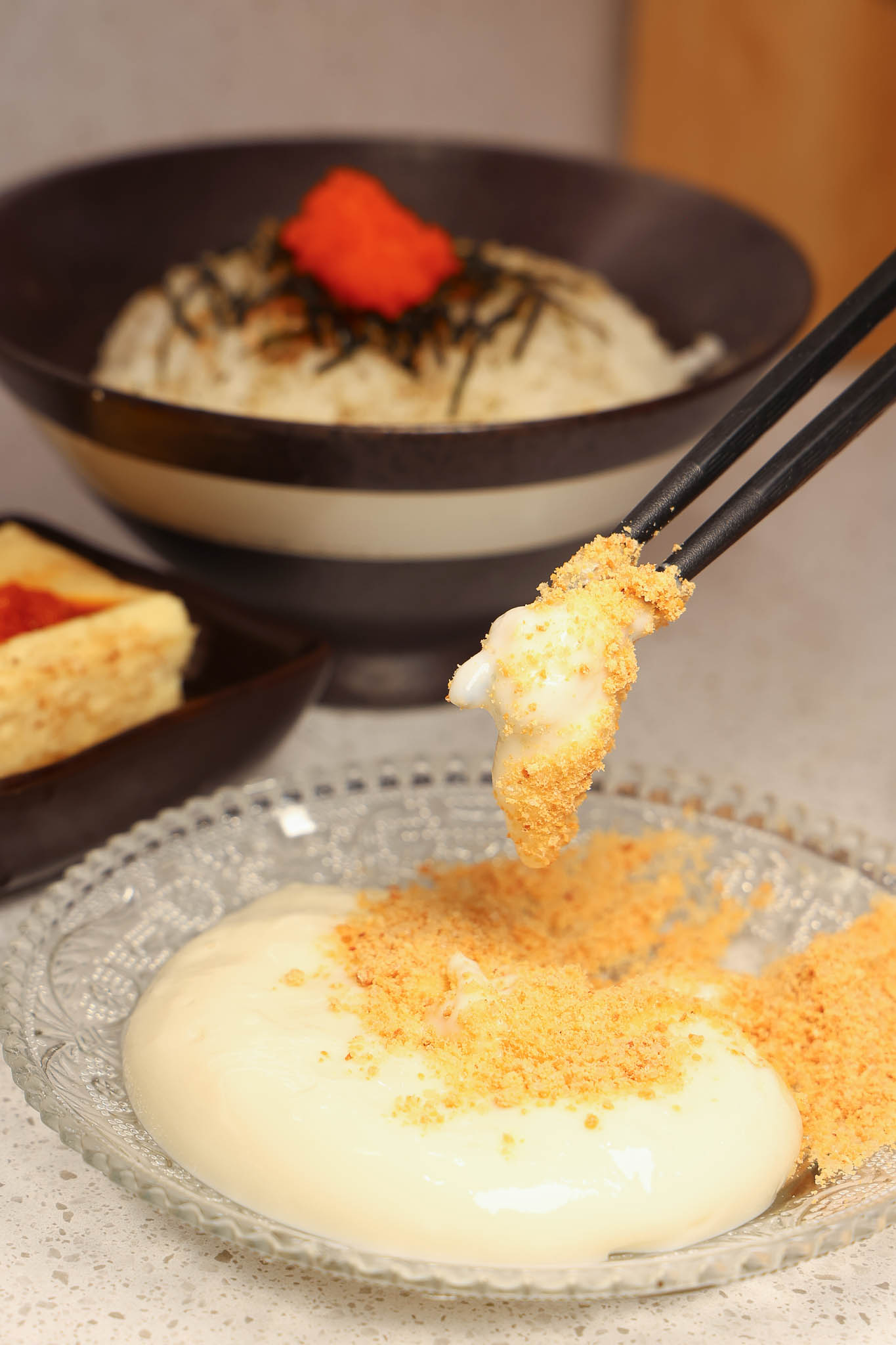 台南美食｜日系質感小食堂！「莁麦うまい食事所」！手工水餃、自製甜點必吃，爆餡鮮蝦水餃讓人驚艷!