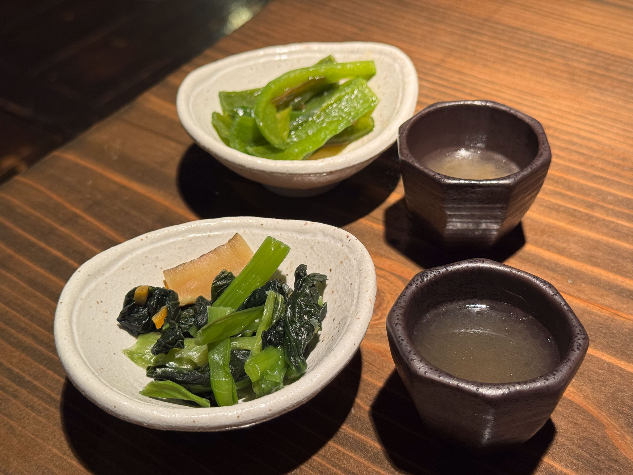 熊本深夜美食|一路營業到凌晨四點~熊本在地人續攤首選!下通商店街人氣燒鳥店「炭火燒鳥 ヒノトリ(Hinotori)」 熊本深夜美食|一路營業到凌晨四點~熊本在地人續攤首選!下通商店街人氣燒鳥店「炭火燒鳥 ヒノトリ(Hinotori)」