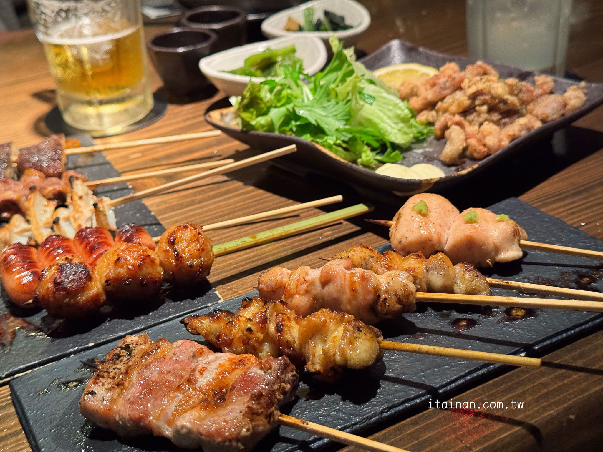 熊本深夜美食|一路營業到凌晨四點~熊本在地人續攤首選!下通商店街人氣燒鳥店「炭火燒鳥 ヒノトリ(Hinotori)」 熊本深夜美食|一路營業到凌晨四點~熊本在地人續攤首選!下通商店街人氣燒鳥店「炭火燒鳥 ヒノトリ(Hinotori)」
