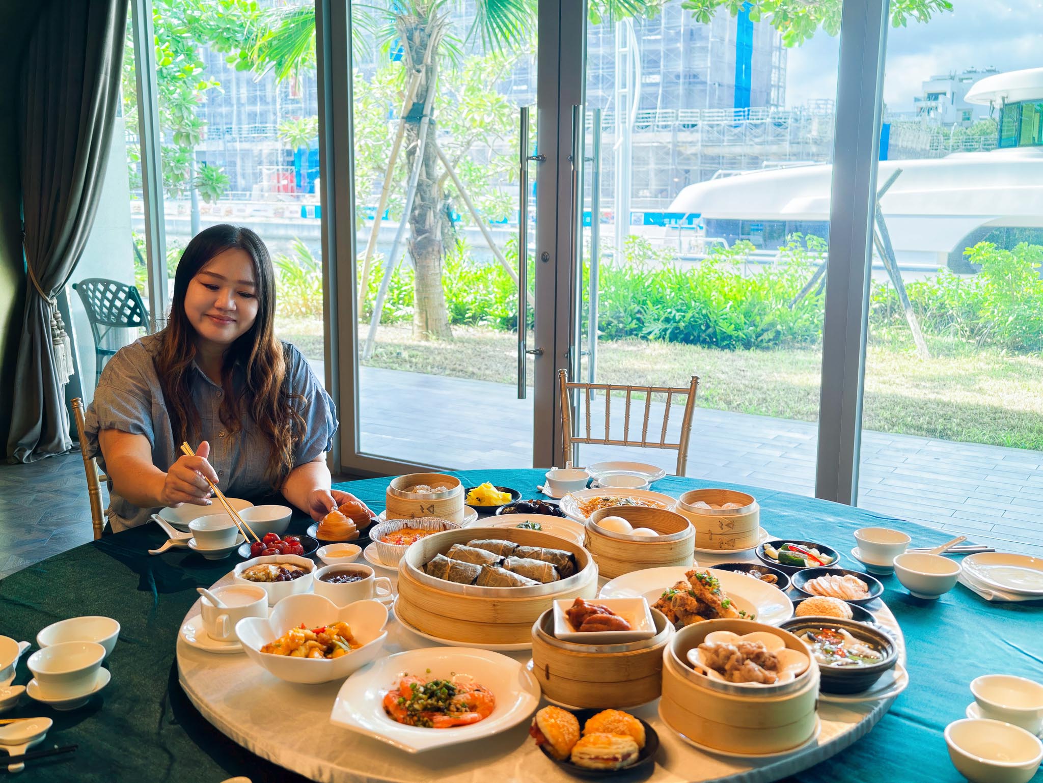 台南吃到飽|安平最新港點吃到飽!每日限定十組,55道港式料理現點現做無限供應,叉燒、烤鴨、乾炒牛河必吃!「亞果薈中餐廳」期間限定 台南吃到飽|安平最新港點吃到飽!每日限定十組,55道港式料理現點現做無限供應,叉燒、烤鴨、乾炒牛河必吃!「亞果薈中餐廳」期間限定