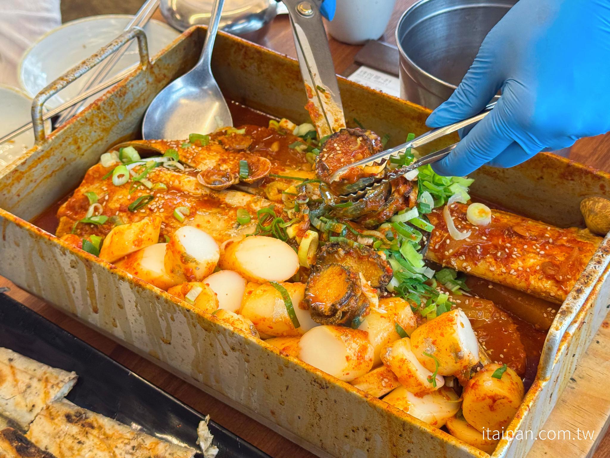 濟州島美食｜濟州必吃帶魚料理！人氣燉帶魚、烤帶魚一次滿足，還可以採買伴手禮「濟州廣海 涯月本店 제주광해 애월본점 Jeju Gwanghae Aewol」