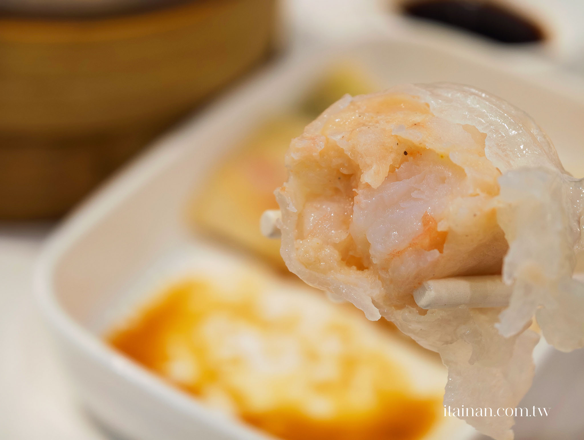 台南早茶值得早起！「寓點」把香港記憶包進一籠港點裡，一週只開兩天的米其林必比登
